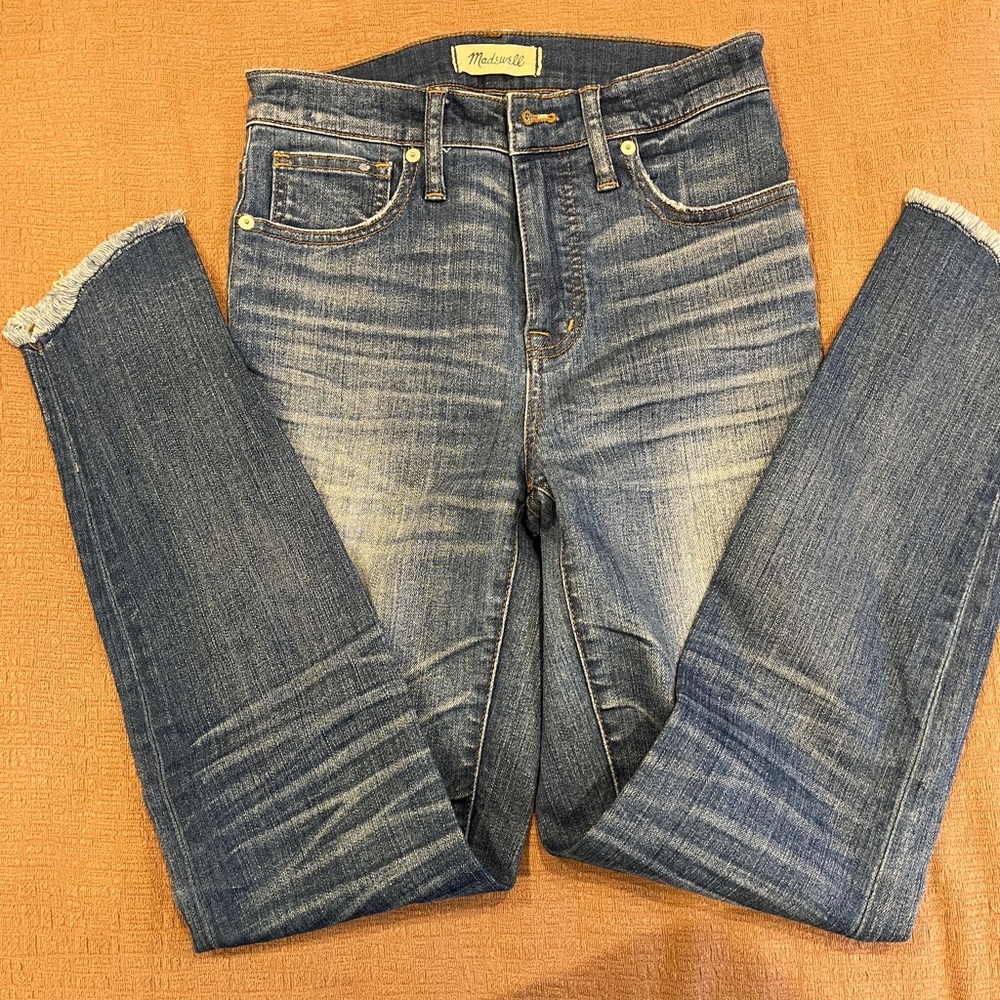 Madewell Raw-Hem Skinny Jeans in Medium Blue Wash